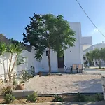 Vakantiehuis Elaion Naxos Town *