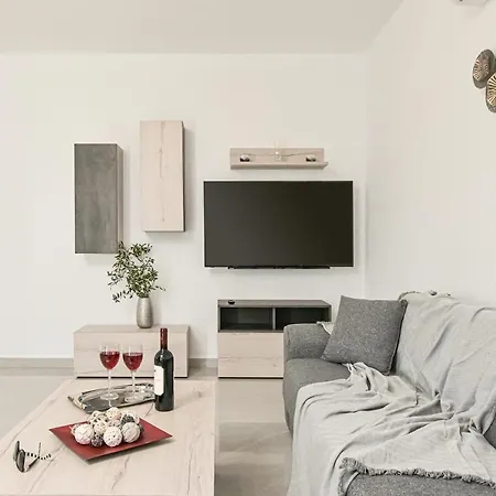 Holiday home Elaion Naxos Town